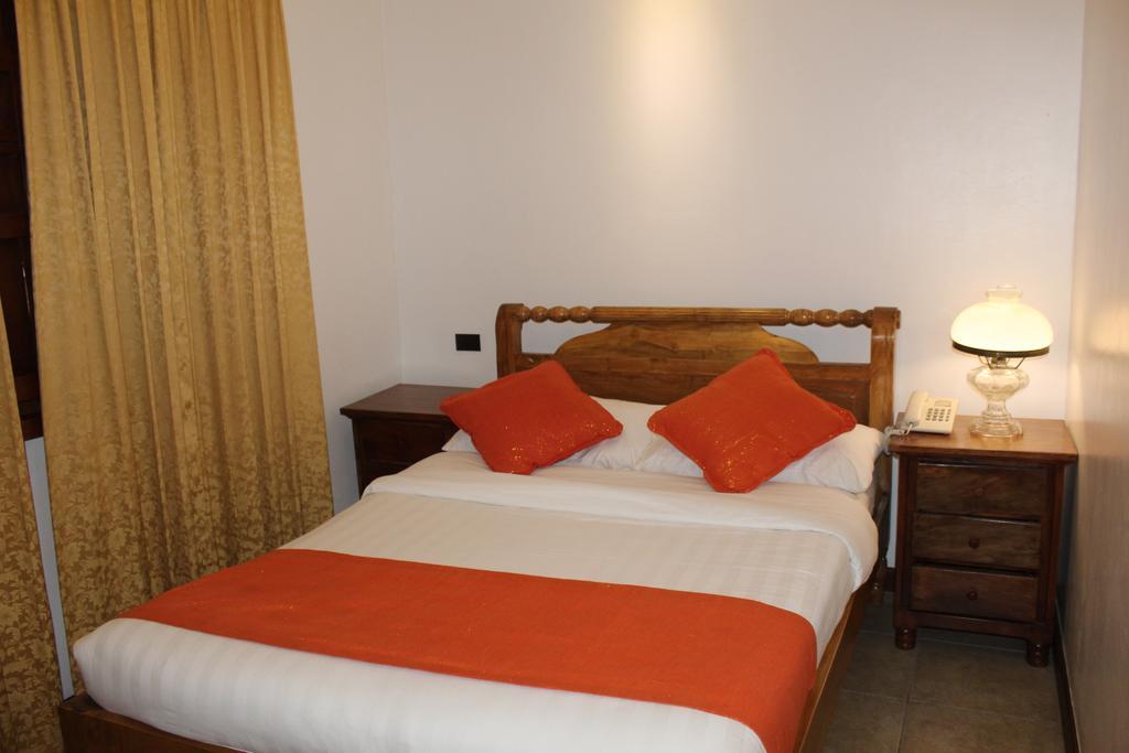 Hotel Felicidad Vigan Ngoại thất bức ảnh